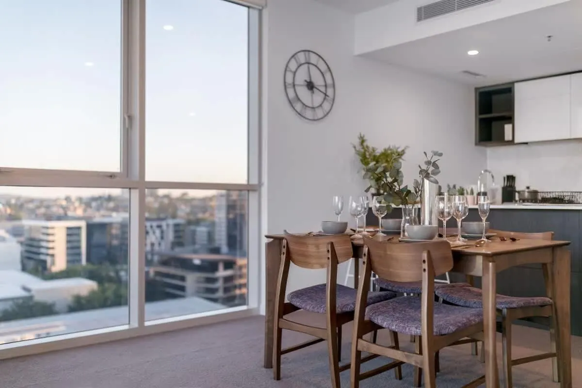 High Lvl Private And Quiet River View 2Bd Apt Brisbane 0*,  Australië